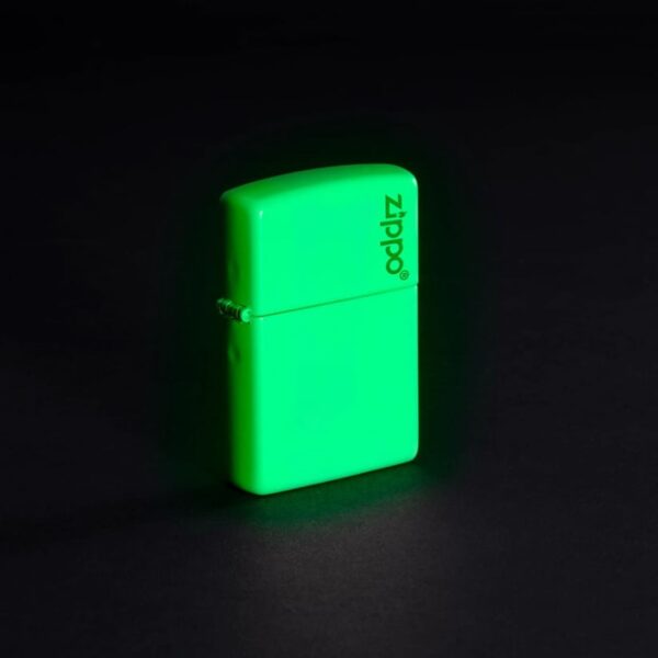 Zippo-Classic-Glow-In-The-Dark-with-Zippo-Logo-49193ZL-3.jpg