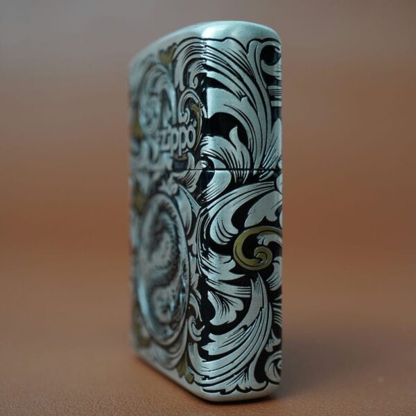 Zippo-12-con-giap-cao-cap-nam-Thin-–-Rong-12.5CC-3.jpg