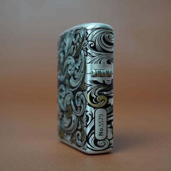 Zippo-12-con-giap-cao-cap-nam-Ti-–-Chuot-12.1CC-5.jpg