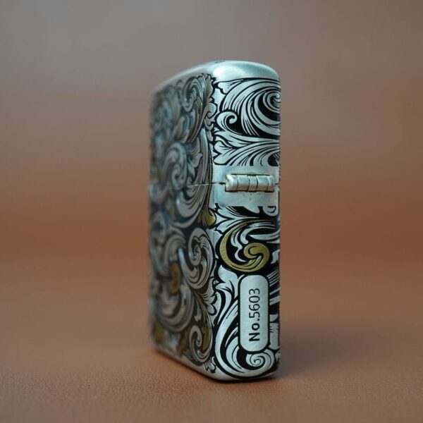Zippo-12-con-giap-cao-cap-nam-Ti-–-Ran-12.6CC-5.jpg Zippo-12-con-giap-cao-cap-nam-Ti-–-Ran-12.6CC-5.jpg