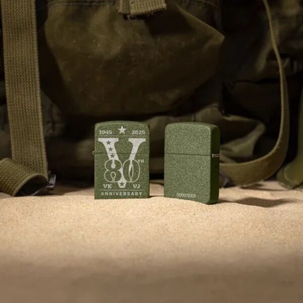 zippo-ve-vj-day-80th-anniversary-collectible-steel-case-46949 (4) zippo-ve-vj-day-80th-anniversary-collectible-steel-case-46949 (4)