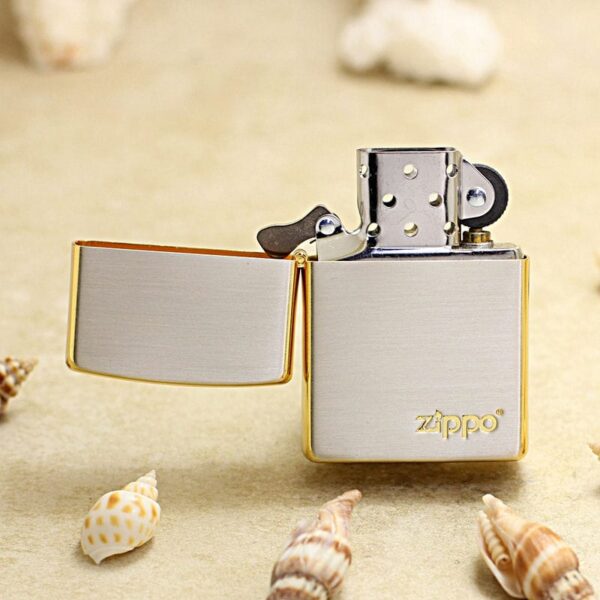 zippo-gold-plated-brushed-silver-logo-no-od43 (3)