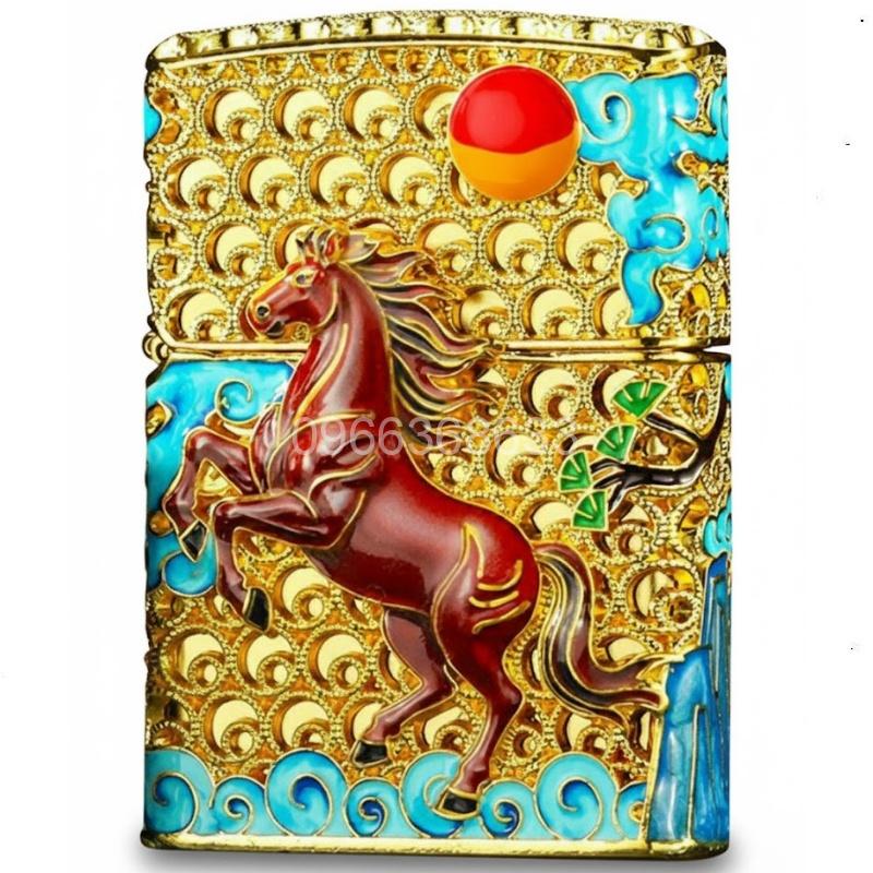 Zippo Gold-plated Horse Success Upon Arrival - OP11 Zippo Gold-plated Horse Success Upon Arrival - OP11